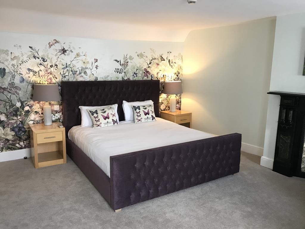 The Highworth Hotel Swindon Extérieur photo