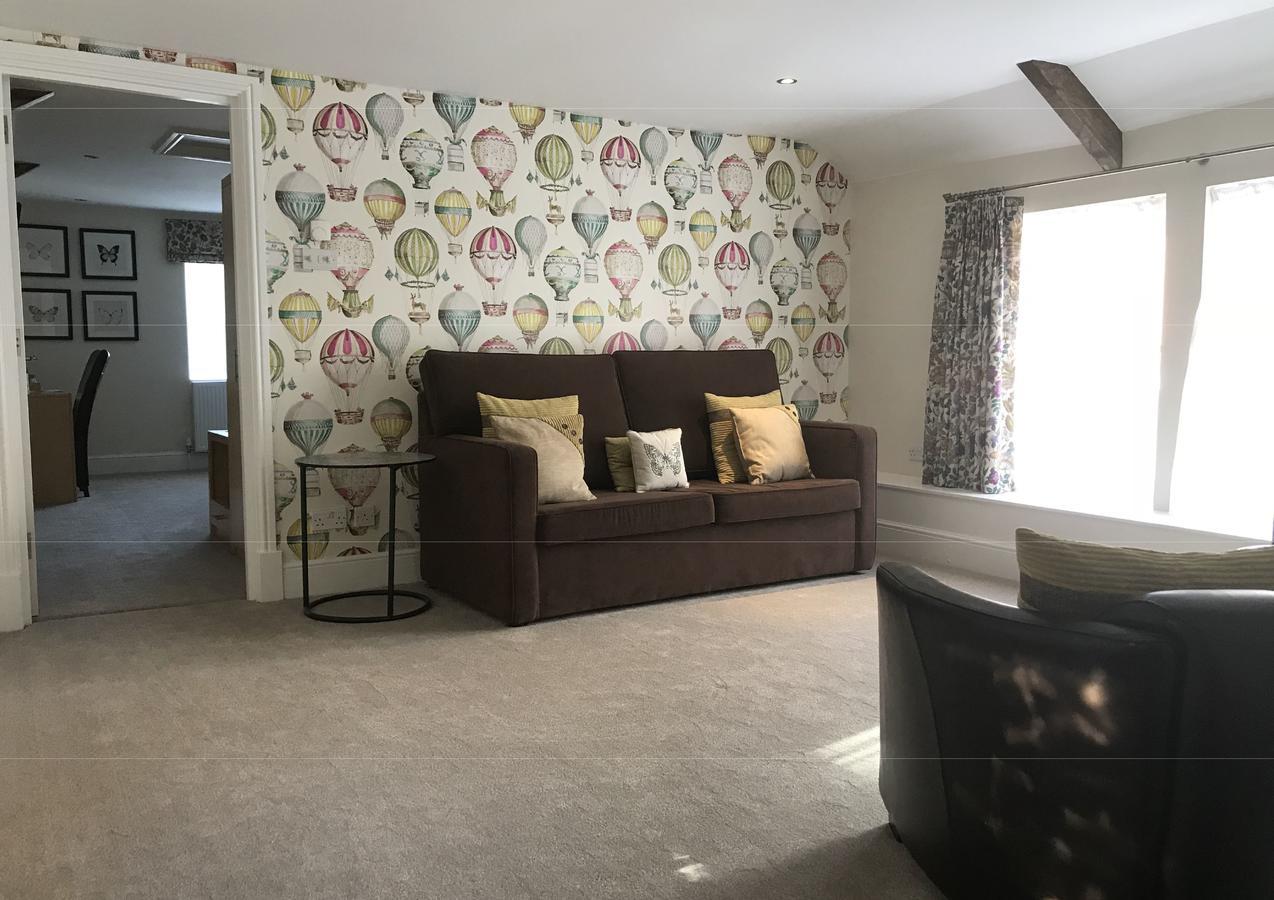 The Highworth Hotel Swindon Extérieur photo