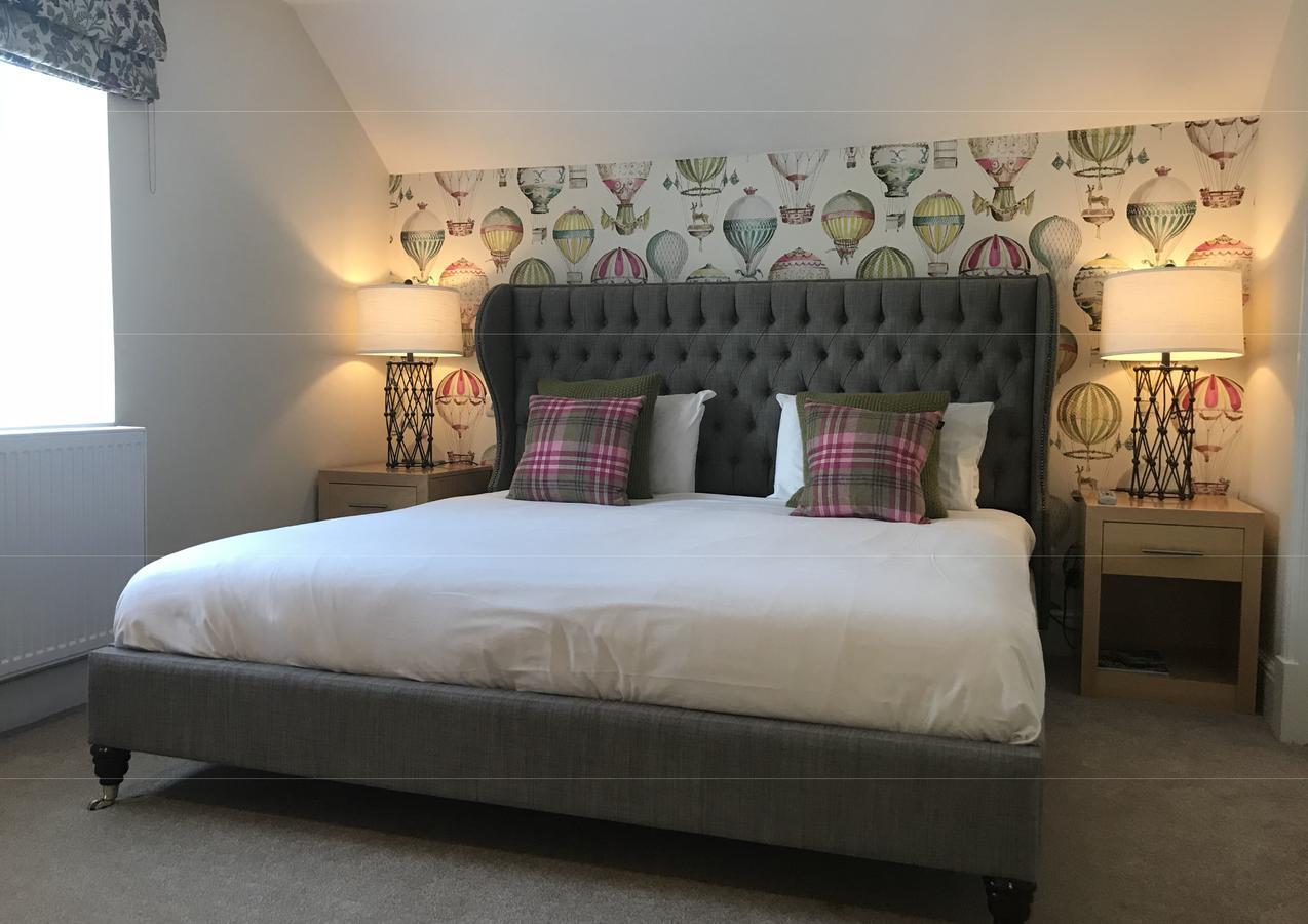 The Highworth Hotel Swindon Extérieur photo