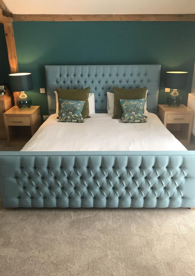 The Highworth Hotel Swindon Extérieur photo